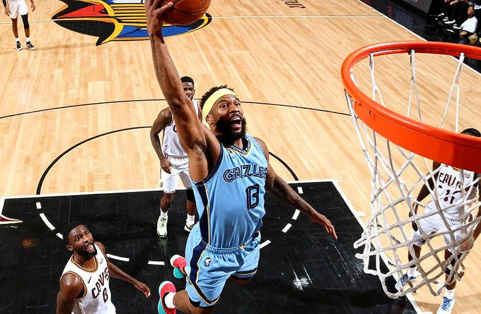 30 PIR trong 22 phút 34 giây: Giải mã dữ liệu hai tân binh Fenerbahçe và cái bẫy của mẫu một trận