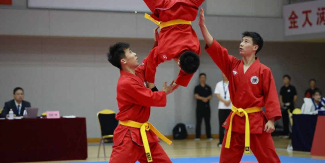 Những dặm chạy không ai đếm ở giữa mùa giải V.League